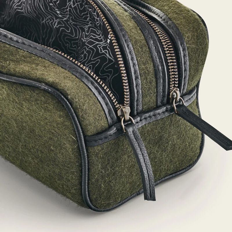 Honest Wolf Wash Bag image number 2